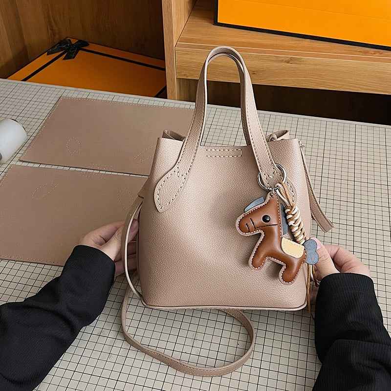 Elegant Bucket Bag DIY Kit – Create Your Own Handmade Shoulder Bag - MyStitchBag